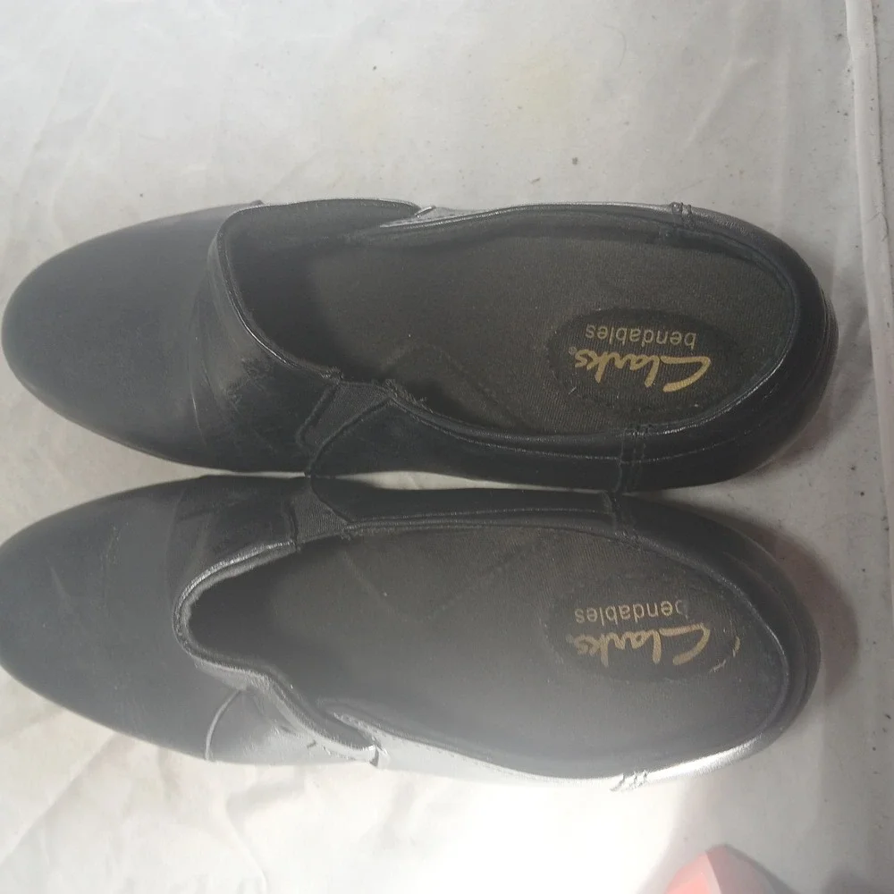 Clarks Bendables 62720 Womens Black Leather Slip On‎ Block Heel Shoes Size 9M